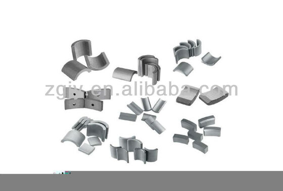 345pcs कंटेनर क्षमता अंगूठी स्थायी फेराइट चुंबक विद्युत मोटर्स के लिए चुंबकीय घटक चुंबकीय युग्मन और सेंसर